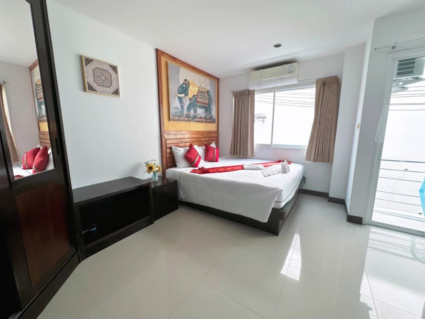 Abby'S House Hotel Patong ภายนอก รูปภาพ