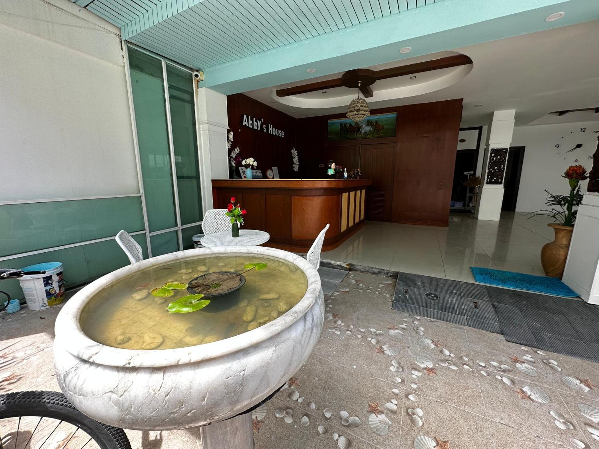 Abby'S House Hotel Patong ภายนอก รูปภาพ