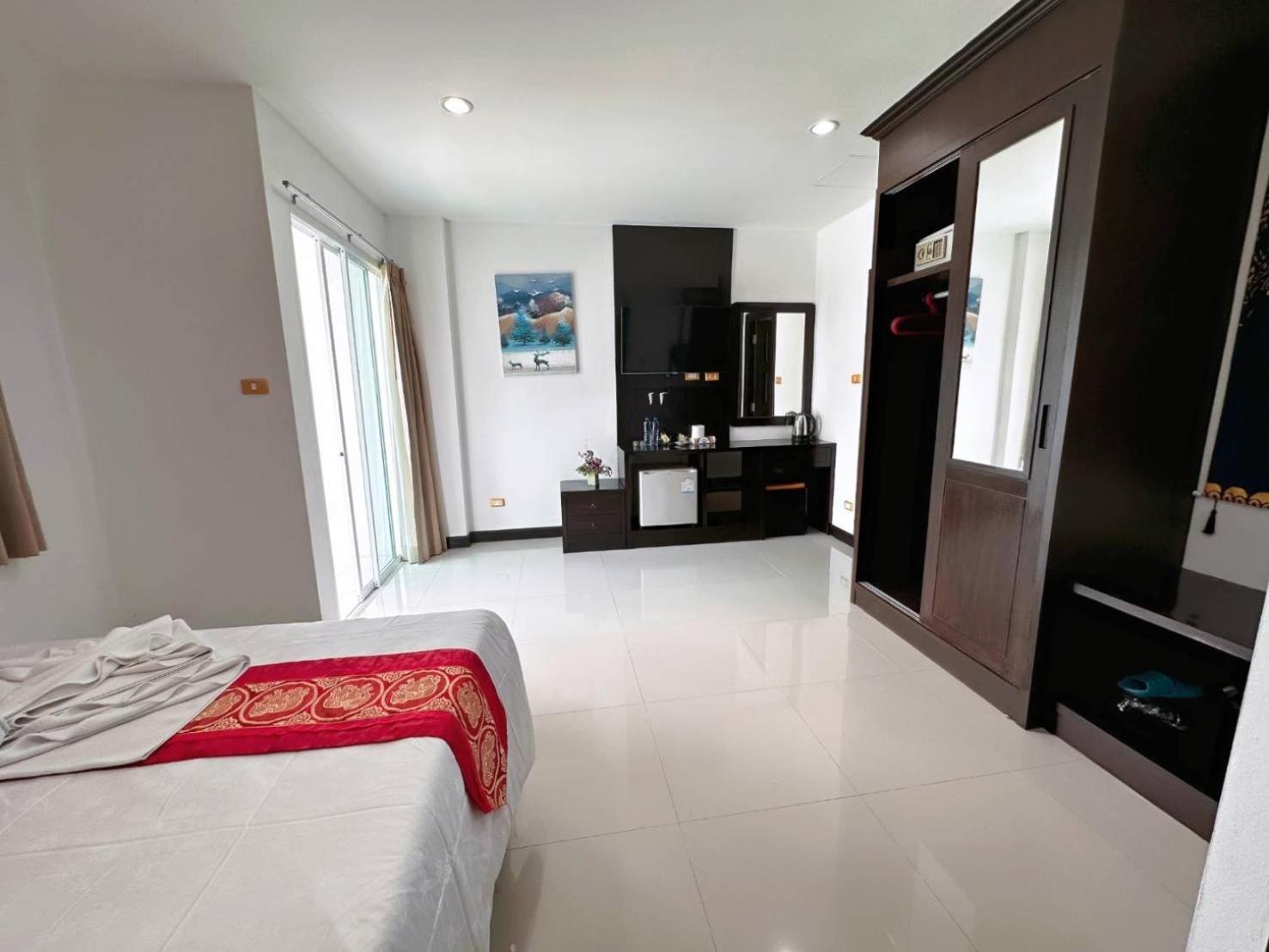 Abby'S House Hotel Patong ภายนอก รูปภาพ