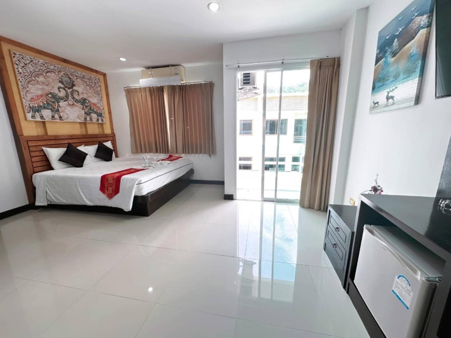 Abby'S House Hotel Patong ภายนอก รูปภาพ